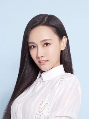 孙骁骁清新脱俗时尚写真高清图片