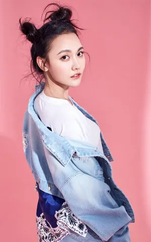 孙骁骁百变迷人写真图片
