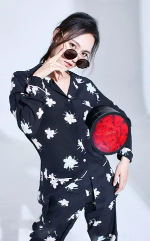 孙骁骁百变迷人写真图片_3