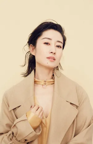 刘敏涛成熟妩媚写真高清图片_3