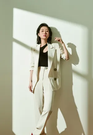 刘敏涛知性优雅时尚写真高清图片_2