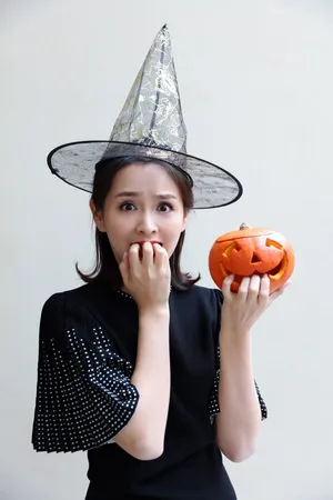 邓莎万圣节搞怪写真九连拍图片_1