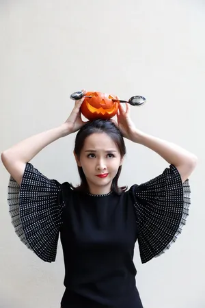 邓莎万圣节搞怪写真九连拍图片_2