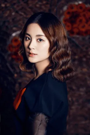 毛林林妩媚成熟时尚写真高清图片_2