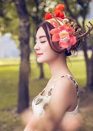 毛林林异域风情美艳迷人写真图片_1