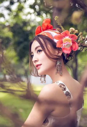 毛林林异域风情美艳迷人写真图片_2