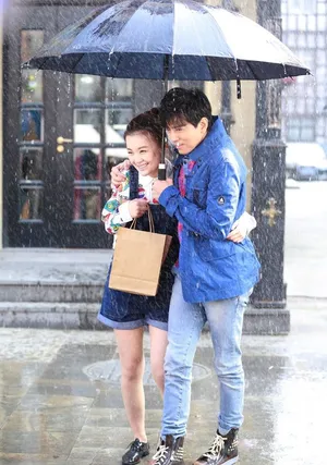 加油爱人陈晓东毛林林雨中演绎浪漫_11