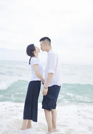 杨子珊吴中天甜蜜幸福照美图_3