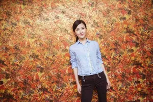 杨子珊时尚大方写真图片_2