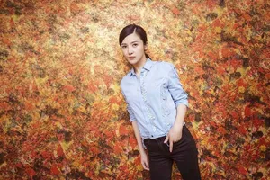 杨子珊时尚大方写真图片_3