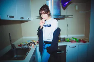 宋妍霏西装酷帅活动图片_2