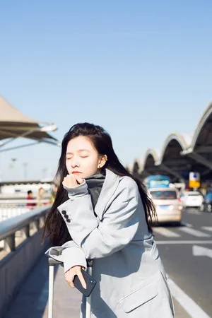 宋妍霏简约时尚街拍图片_6