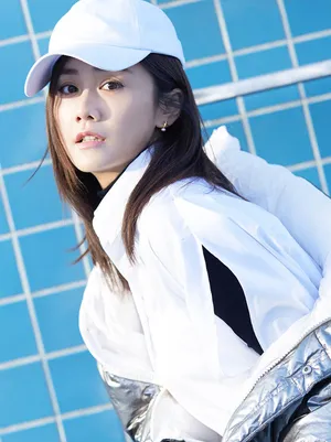 刘芸最新冬日街拍唯美性感写真图片_5
