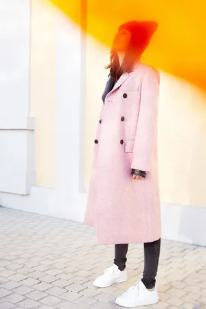 刘芸少女风冬日文艺甜美写真图片_3