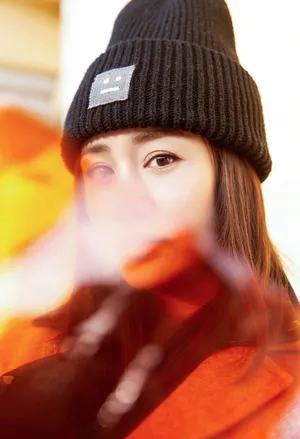 刘芸少女风冬日文艺甜美写真图片_8