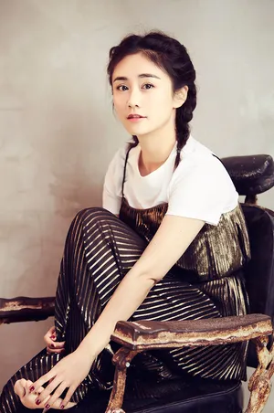 刘芸百变风格时尚杂志写真高清图片_3