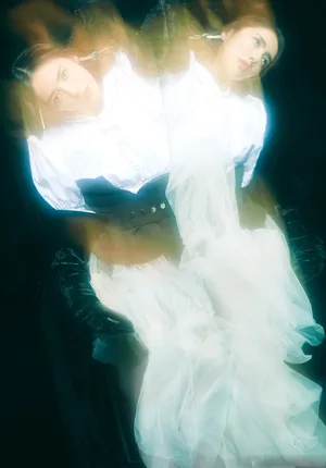 蔡文静性感迷幻光影时尚写真图片_5