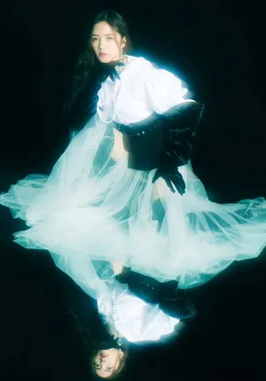 蔡文静性感迷幻光影时尚写真图片_6