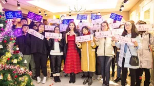 温心清新靓丽活动写真图片_3