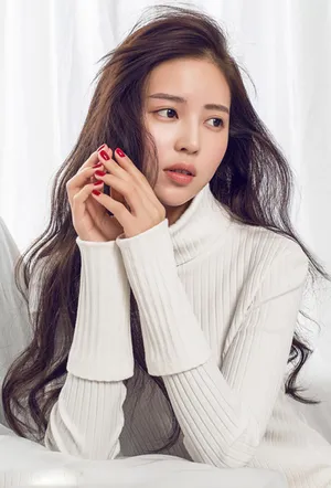 温心凌乱美秋季写真高清图片_4