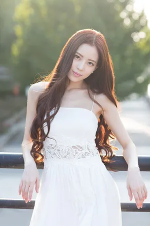 温心清新脱俗气质写真高清图片_3