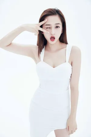 温心清新可人性感私房写真图片_2