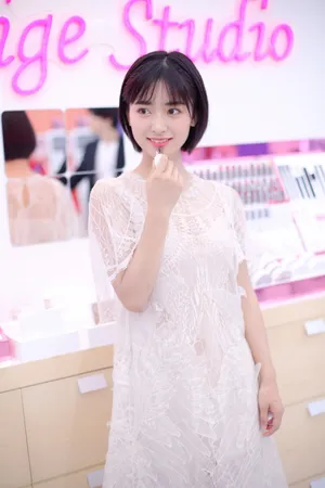 沈月高清图片_3