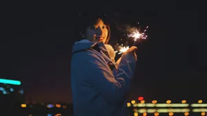 沈月唯美夜景烟花图片_1
