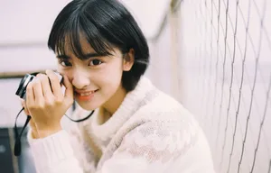 致我们单纯的小美好沈月写真图片_5