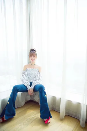 蓝盈莹俏皮可爱性感图片_5