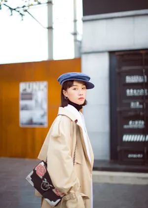 实力小花蓝盈莹最新休闲时尚风写真图片_4