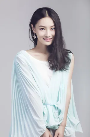 张维娜清新靓丽时尚写真高清图片