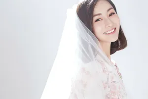 张维娜清新甜美治愈系写真图片_4