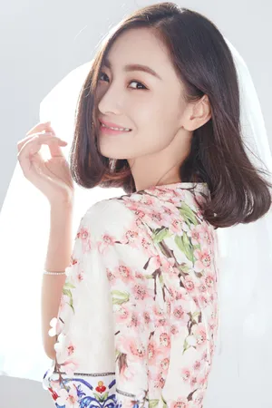 张维娜清新甜美治愈系写真图片_5