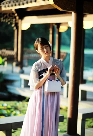 徐娇唯美汉服写真图片_5