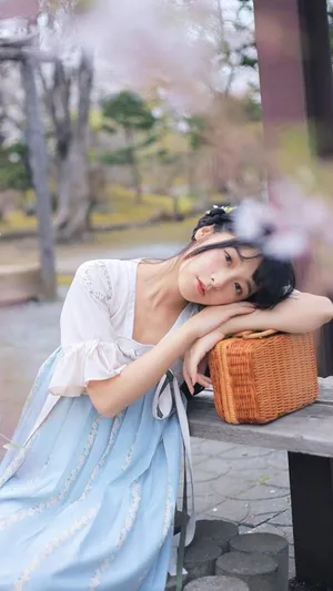徐娇清新复古风写真高清图片_8