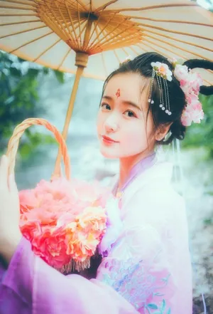 徐娇唯美梦幻古风写真高清图片