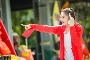 林允《二十四小时》精美高清图片_5