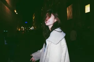 林允米兰时装周性感夜幕下的街拍写真图片_7