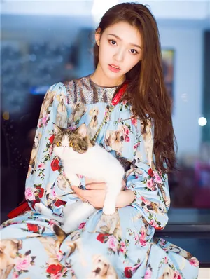 林允碎花清新写真图片_2