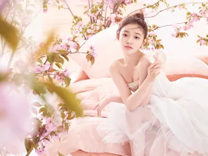 林允图片：初夏粉嫩芭蕾少女