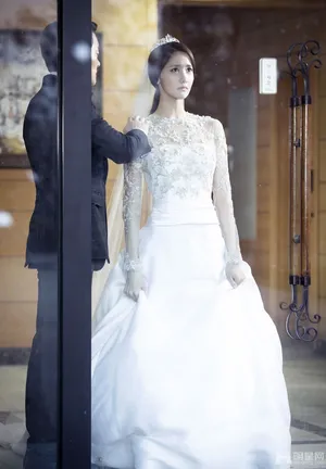 总理和我婚礼花絮少女时代林允儿变唯美新娘_5