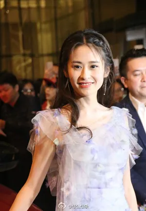 昔日排骨胸颖儿仙气长裙美出新高度_2
