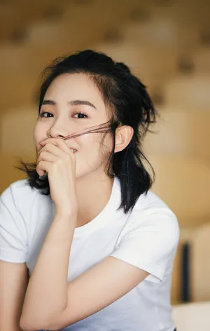 朱颜曼滋清纯甜美校园写真图片_7