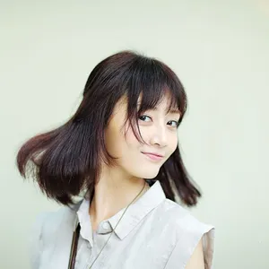 演员潘之琳高清图片