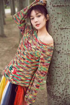 潘之琳露肩性感写真图片_2