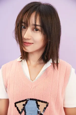 卜冠今清爽甜美生日写真图片