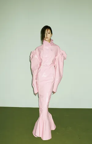 杨子姗性感迷人时尚杂志写真图片_4