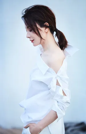 陈数性感优雅生日写真图片_3