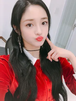 周洁琼性感礼服图片_2